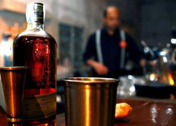 Understanding Alcohol Laws in the UAE