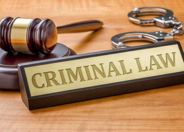 Expert Legal Advice on Criminal Law in the UAE from Hossam Zakaria