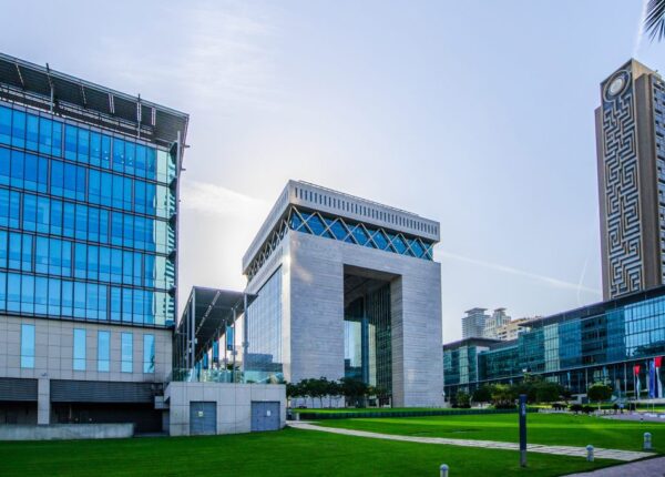 Setting up a Non-Regulated Entity in the DIFC